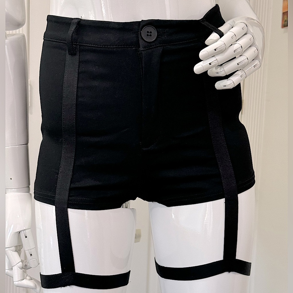 Small Black Gartered Shorts, NWOT, zipper and button front closure